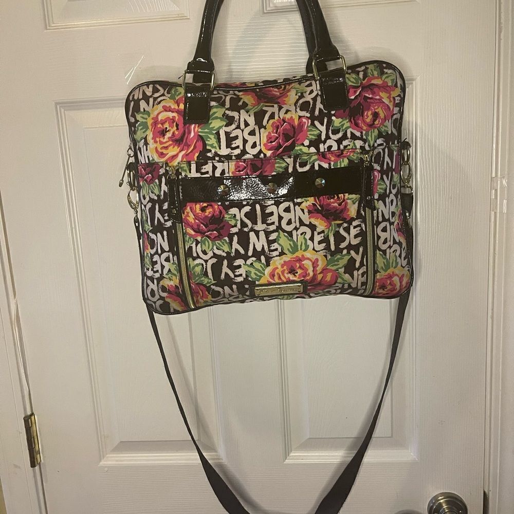 Betsey Johnson Nylon colorful large laptop shoulder bag black patent trim &strap - Picture 14 of 14